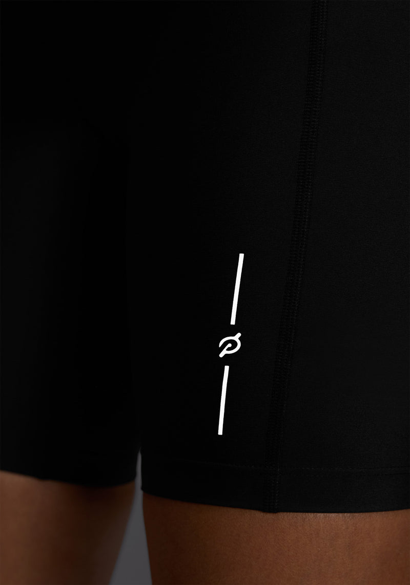 PaceForm Performance Pocket Run Short 7"