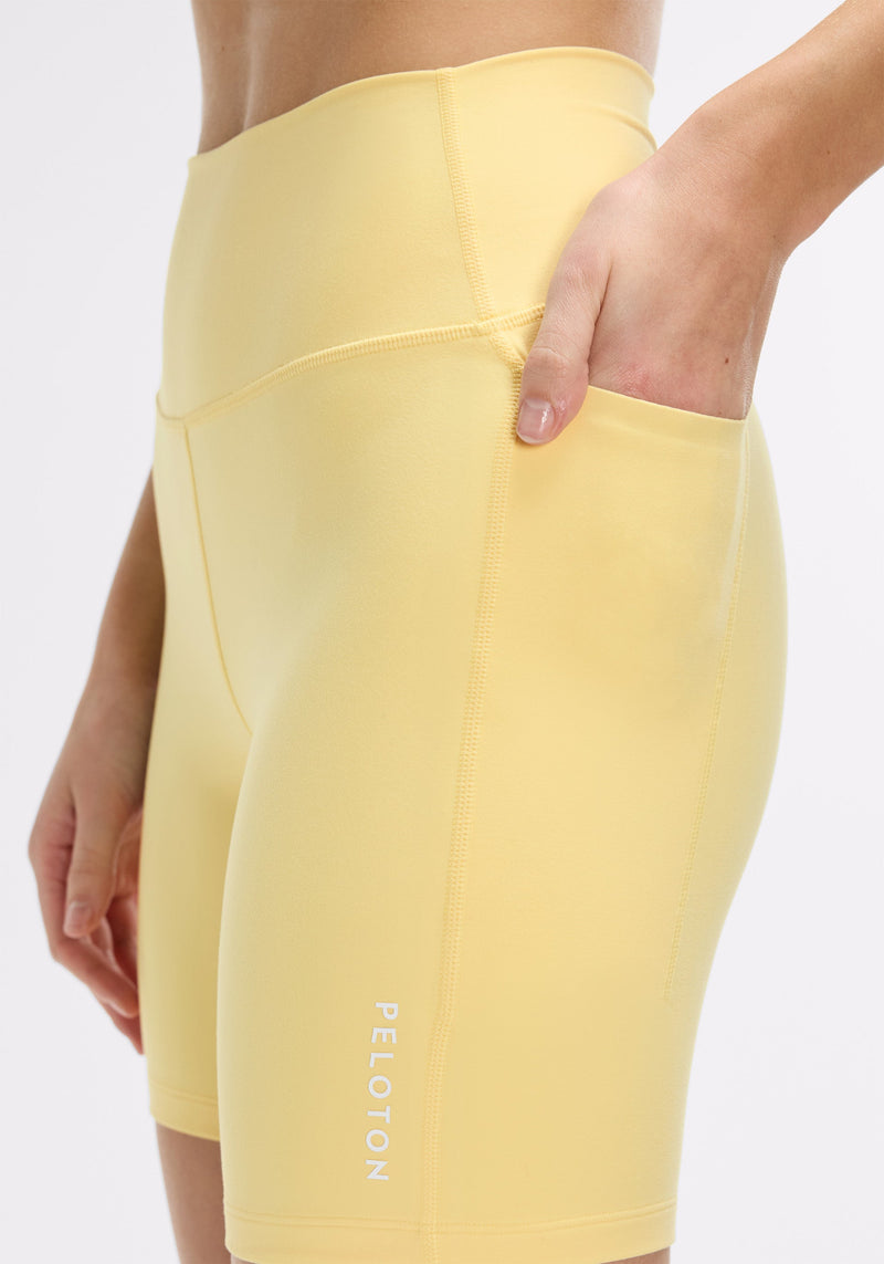 Pale Banana Set