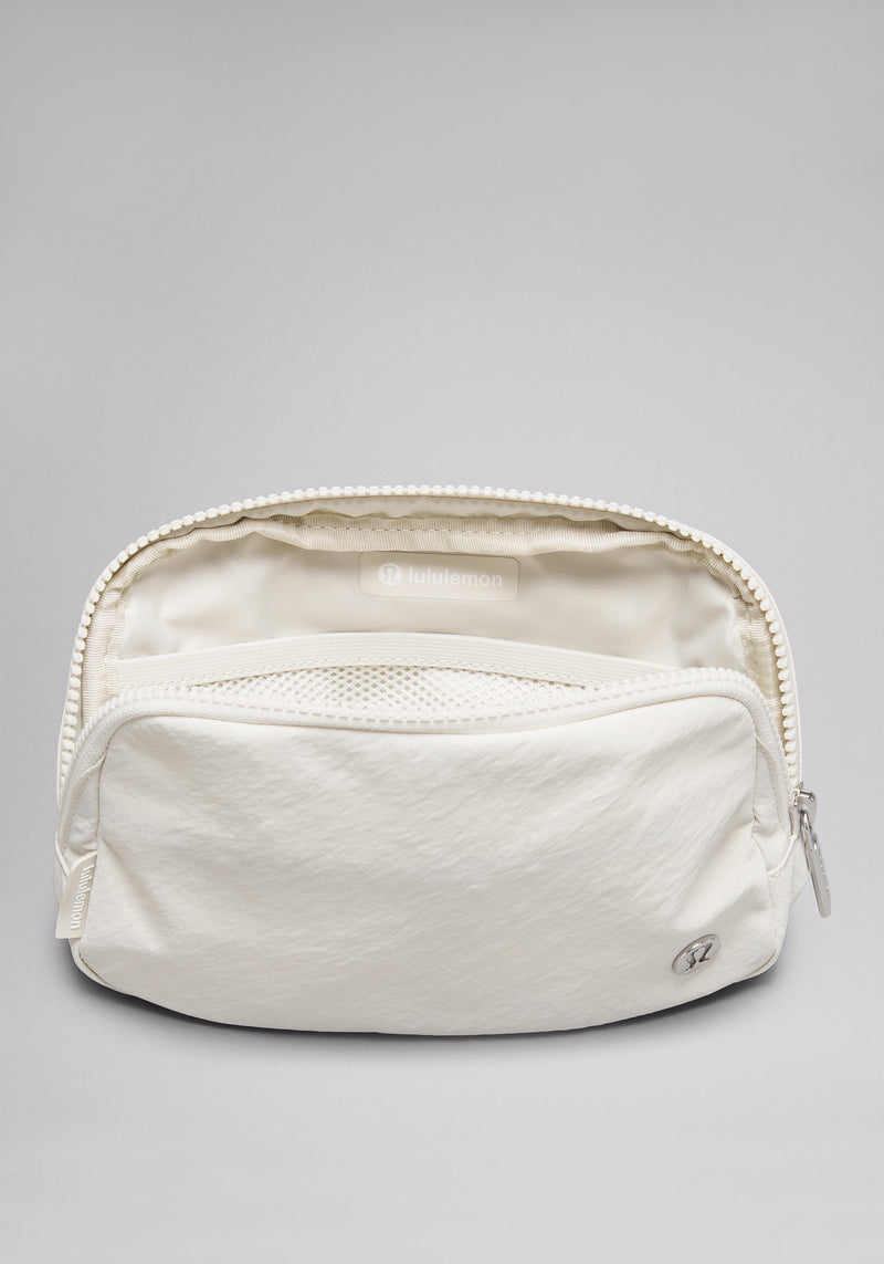 Everywhere Belt Bag 1L