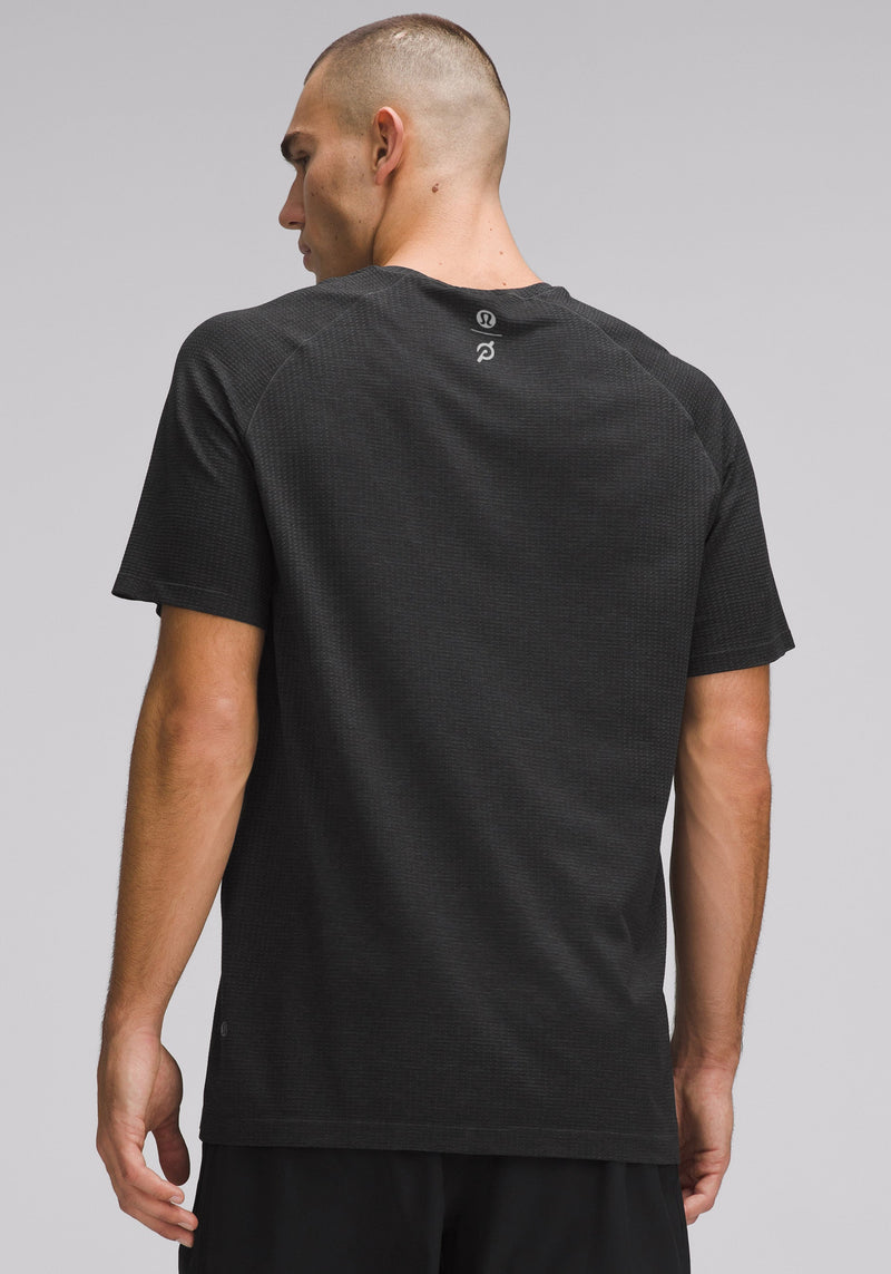 Metal Vent Tech Short-Sleeve