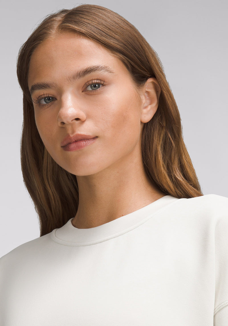 Softstreme Perfectly Oversized Cropped Crew
