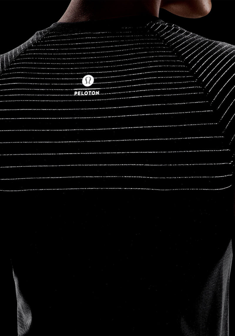 Swiftly Tech Long-Sleeve Shirt 2.0 Glow Stripe * Hip Length